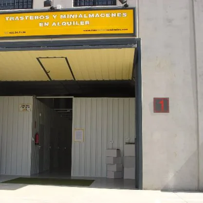 Fachada de Cero Trastero en Colmenar Viejo